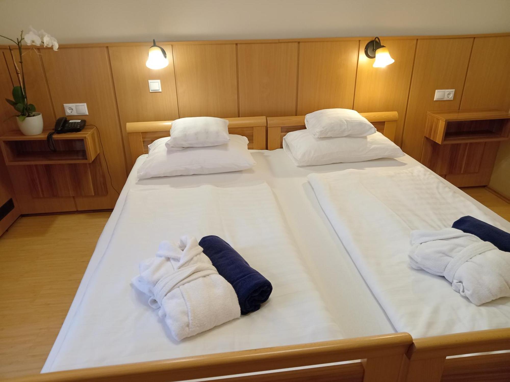 Fonix Wellness Resort Csitár 外观 照片