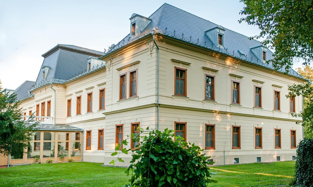 Fonix Wellness Resort Csitár 外观 照片