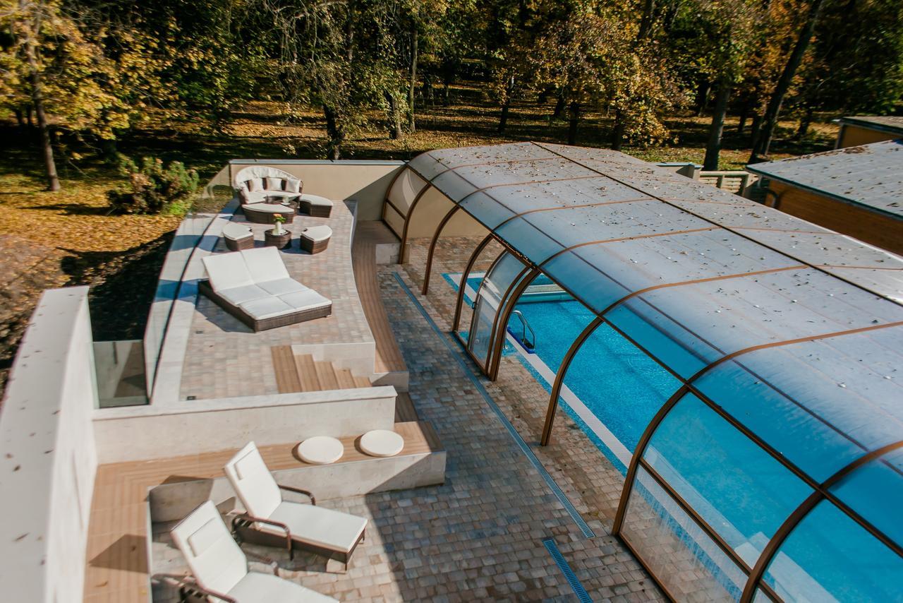 Fonix Wellness Resort Csitár 外观 照片
